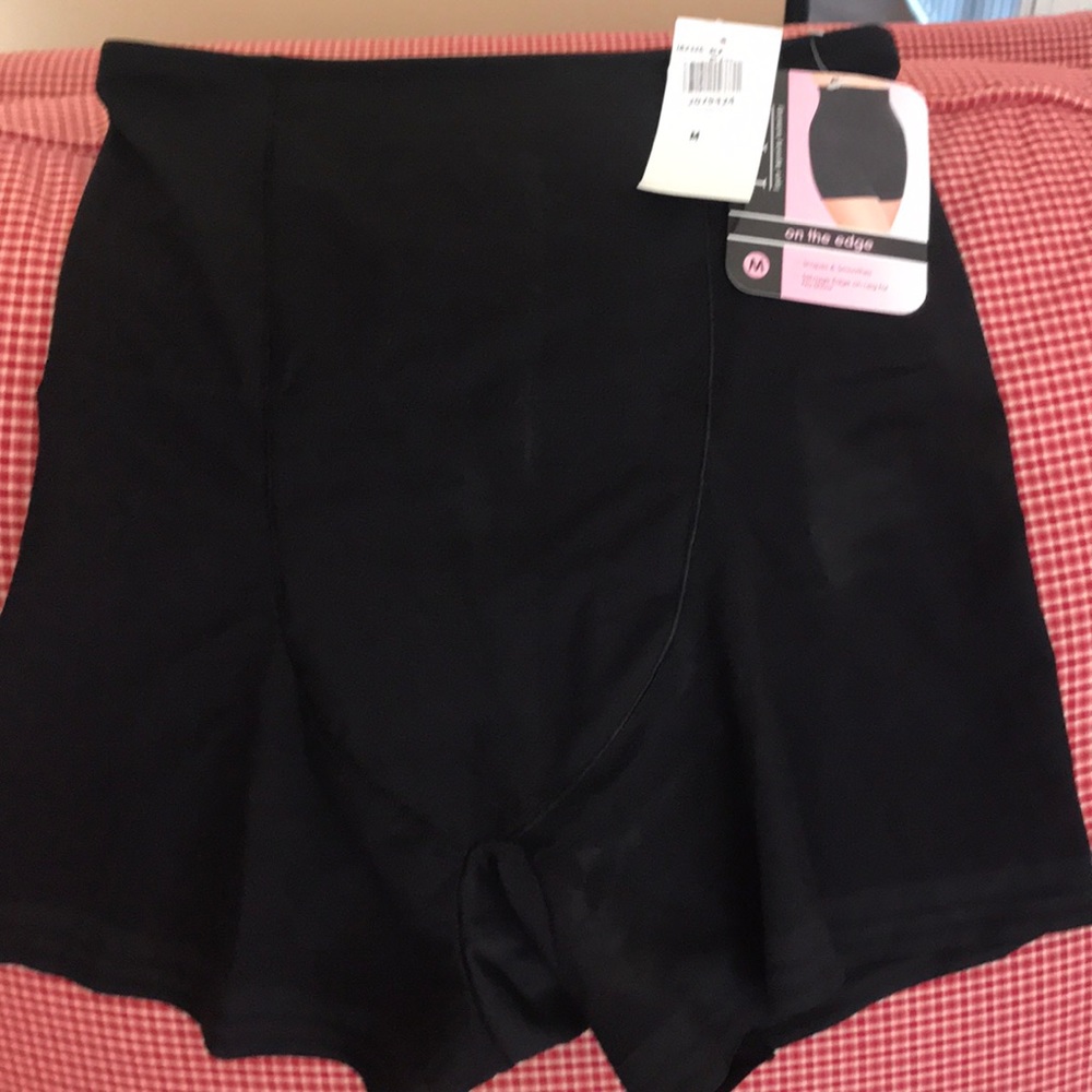 Figure Improving Technology shaper black M